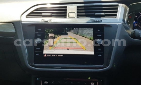 اشتري مستعمل Volkswagen Tiguan White سيارة في Maseru في Maseru اشتري مستعمل Volkswagen Tiguan White سيارة في Maseru في Maseru