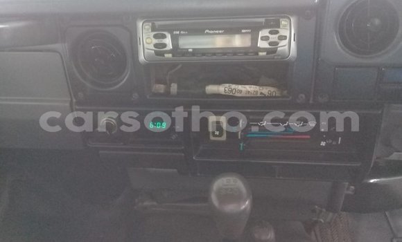 Buy Used Toyota Land Cruiser White Car in Maseru in Maseru Buy Used Toyota Land Cruiser White Car in Maseru in Maseru
