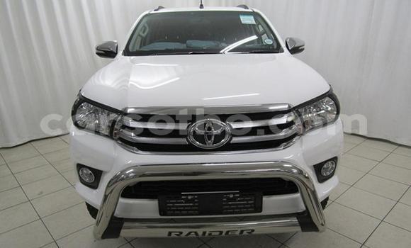 Acheter Occasion Voiture Toyota Hilux Blanc à Maseru, Maseru Acheter Occasion Voiture Toyota Hilux Blanc à Maseru, Maseru