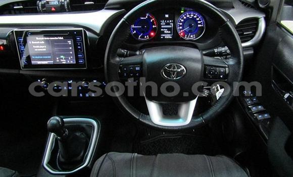 Acheter Occasion Voiture Toyota Hilux Blanc à Maseru, Maseru Acheter Occasion Voiture Toyota Hilux Blanc à Maseru, Maseru