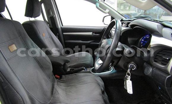 Acheter Occasion Voiture Toyota Hilux Blanc à Maseru, Maseru Acheter Occasion Voiture Toyota Hilux Blanc à Maseru, Maseru