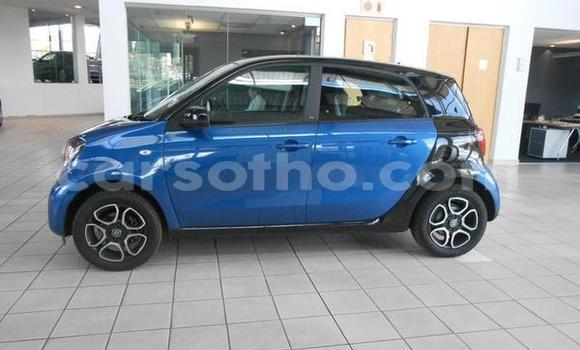 Buy Used Smart ForFour Blue Car in Maseru in Maseru