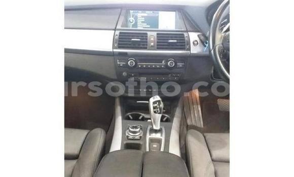 Sayi Na hannu BMW X5 White Mota in Mafeteng a Mafeteng Sayi Na hannu BMW X5 White Mota in Mafeteng a Mafeteng
