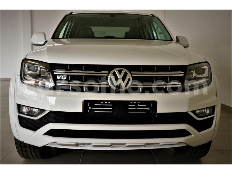 Big with watermark volkswagen amarok maseru roma 12824