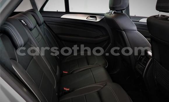 Sayi Na hannu Mercedes-Benz ML–Class Silver Mota in Roma a Maseru Sayi Na hannu Mercedes-Benz ML–Class Silver Mota in Roma a Maseru