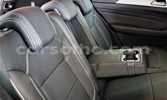 Sayi Na hannu Mercedes-Benz ML–Class Silver Mota in Roma a Maseru Sayi Na hannu Mercedes-Benz ML–Class Silver Mota in Roma a Maseru