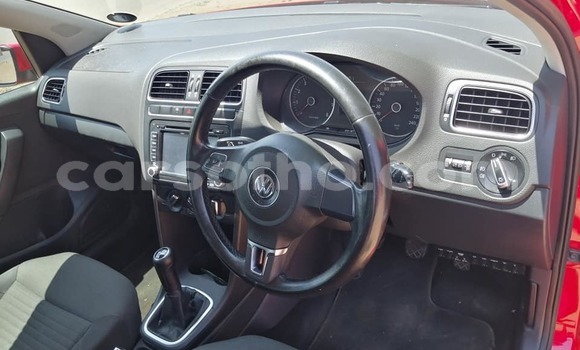 Sayi Na hannu Volkswagen Polo Red Mota in Maputsoa a Leribe Sayi Na hannu Volkswagen Polo Red Mota in Maputsoa a Leribe