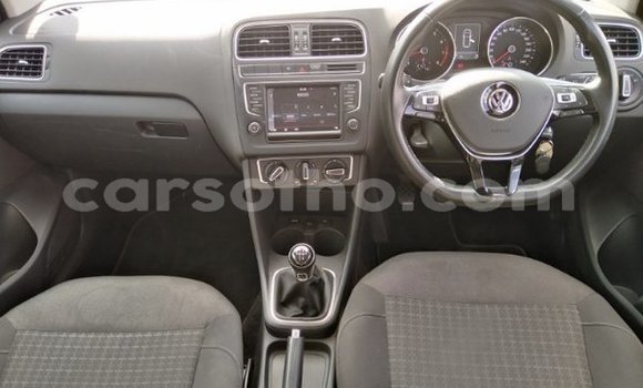 اشتري مستعمل Volkswagen Polo Blue سيارة في Maseru في Maseru اشتري مستعمل Volkswagen Polo Blue سيارة في Maseru في Maseru