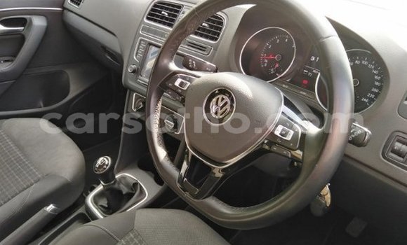 اشتري مستعمل Volkswagen Polo Blue سيارة في Maseru في Maseru اشتري مستعمل Volkswagen Polo Blue سيارة في Maseru في Maseru
