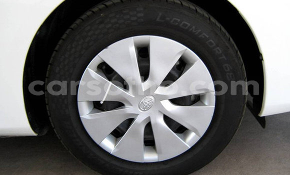 Buy Used Toyota Comfort White Car in Maseru in Maseru Buy Used Toyota Comfort White Car in Maseru in Maseru