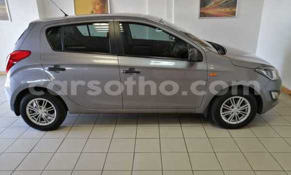 اشتري مستعمل Hyundai i20 Silver سيارة في Maseru في Maseru اشتري مستعمل Hyundai i20 Silver سيارة في Maseru في Maseru