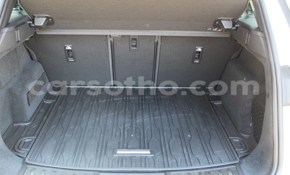 Acheter Occasion Voiture Land Rover Range Rover Evoque Blanc à Maseru, Maseru Acheter Occasion Voiture Land Rover Range Rover Evoque Blanc à Maseru, Maseru