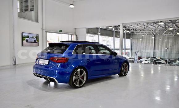 Sayi Na hannu Audi RS3 Blue Mota in Maseru a Maseru Sayi Na hannu Audi RS3 Blue Mota in Maseru a Maseru