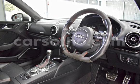 Sayi Na hannu Audi RS3 Blue Mota in Maseru a Maseru Sayi Na hannu Audi RS3 Blue Mota in Maseru a Maseru