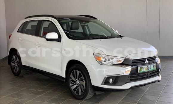 Acheter Occasion Voiture Mitsubishi ASX Blanc à Maseru, Maseru Acheter Occasion Voiture Mitsubishi ASX Blanc à Maseru, Maseru