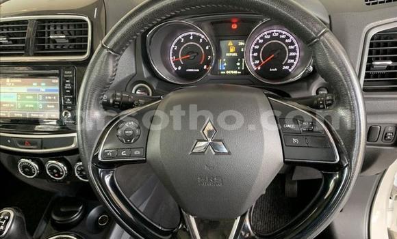 Acheter Occasion Voiture Mitsubishi ASX Blanc à Maseru, Maseru Acheter Occasion Voiture Mitsubishi ASX Blanc à Maseru, Maseru