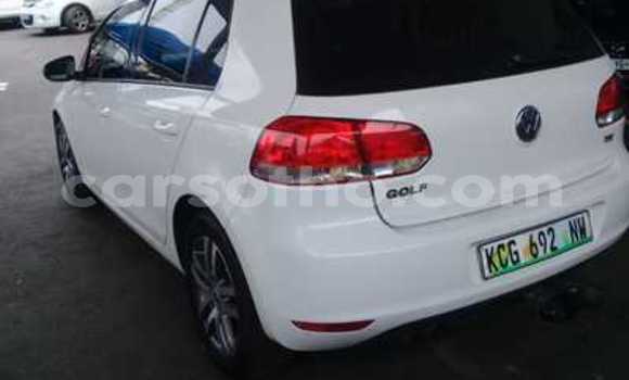 Sayi Na hannu Volkswagen Golf White Mota in Maseru a Maseru Sayi Na hannu Volkswagen Golf White Mota in Maseru a Maseru