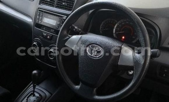 Sayi Na hannu Toyota Avanza Silver Mota in Maseru a Maseru Sayi Na hannu Toyota Avanza Silver Mota in Maseru a Maseru