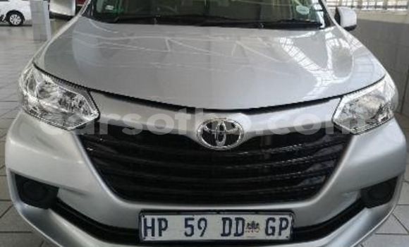 Sayi Na hannu Toyota Avanza Silver Mota in Maseru a Maseru Sayi Na hannu Toyota Avanza Silver Mota in Maseru a Maseru