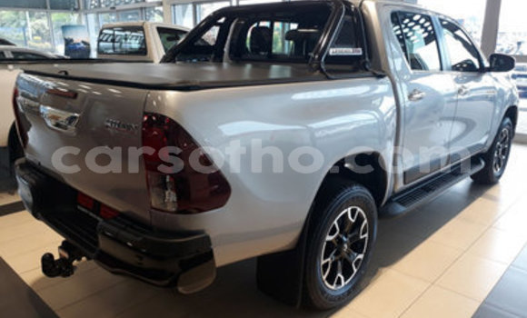 اشتري مستعمل Toyota Hilux Silver سيارة في Mokhotlong في Berea اشتري مستعمل Toyota Hilux Silver سيارة في Mokhotlong في Berea