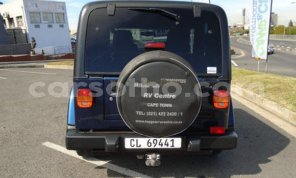 Sayi Na hannu Jeep Wrangler Blue Mota in Peka a Leribe Sayi Na hannu Jeep Wrangler Blue Mota in Peka a Leribe