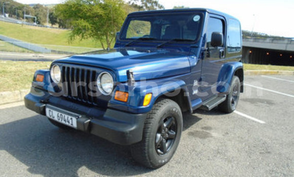 Sayi Na hannu Jeep Wrangler Blue Mota in Peka a Leribe Sayi Na hannu Jeep Wrangler Blue Mota in Peka a Leribe