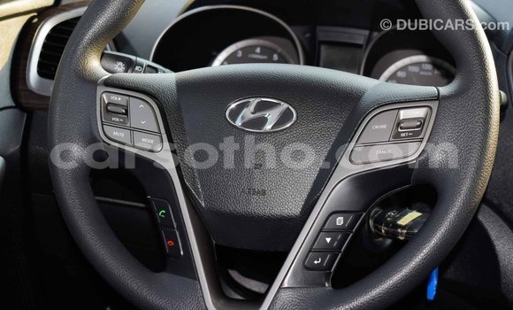 Sayi Imported Hyundai Santa Fe Red Mota in Import - Dubai a Maseru Sayi Imported Hyundai Santa Fe Red Mota in Import - Dubai a Maseru