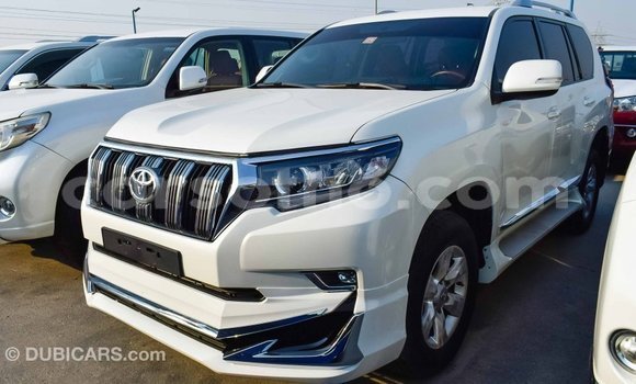 Sayi Imported Toyota Prado White Mota in Import - Dubai a Maseru Sayi Imported Toyota Prado White Mota in Import - Dubai a Maseru