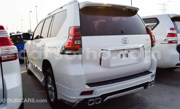 Sayi Imported Toyota Prado White Mota in Import - Dubai a Maseru Sayi Imported Toyota Prado White Mota in Import - Dubai a Maseru