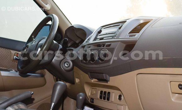 Sayi Imported Toyota Fortuner Black Mota in Import - Dubai a Maseru Sayi Imported Toyota Fortuner Black Mota in Import - Dubai a Maseru