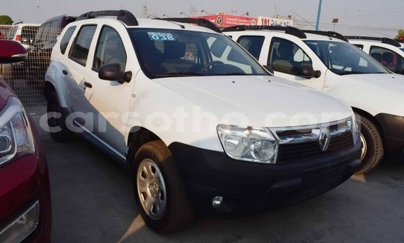 Sayi Imported Renault Duster White Mota in Import - Dubai a Maseru Sayi Imported Renault Duster White Mota in Import - Dubai a Maseru
