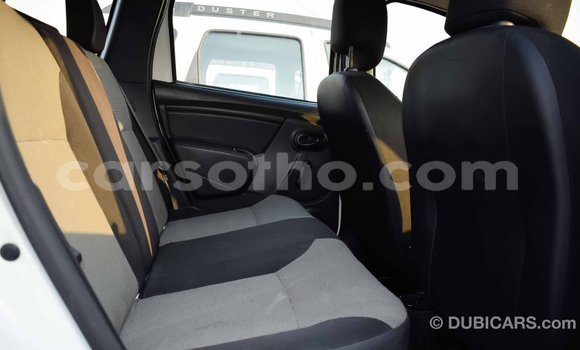 Sayi Imported Renault Duster White Mota in Import - Dubai a Maseru Sayi Imported Renault Duster White Mota in Import - Dubai a Maseru