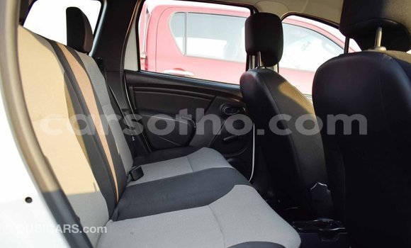 Sayi Imported Renault Duster White Mota in Import - Dubai a Maseru Sayi Imported Renault Duster White Mota in Import - Dubai a Maseru