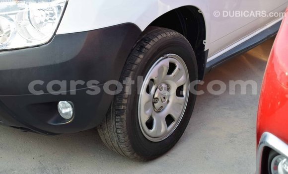 Sayi Imported Renault Duster White Mota in Import - Dubai a Maseru Sayi Imported Renault Duster White Mota in Import - Dubai a Maseru
