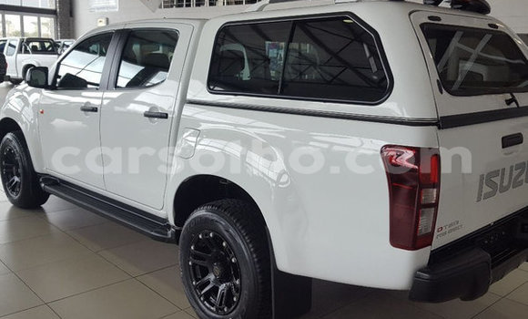اشتري مستعمل Isuzu KB White سيارة في Maseru في Maseru اشتري مستعمل Isuzu KB White سيارة في Maseru في Maseru
