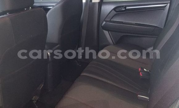 اشتري مستعمل Isuzu KB White سيارة في Maseru في Maseru اشتري مستعمل Isuzu KB White سيارة في Maseru في Maseru