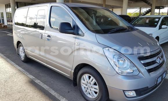 Buy Used Hyundai H1 Silver Car in Maseru in Maseru Buy Used Hyundai H1 Silver Car in Maseru in Maseru
