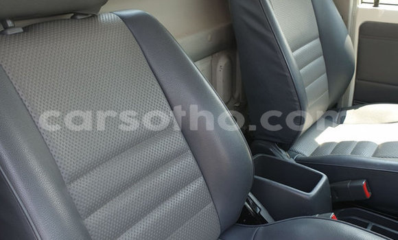 Acheter Occasion Voiture Toyota Land Cruiser Blanc à Maseru, Maseru Acheter Occasion Voiture Toyota Land Cruiser Blanc à Maseru, Maseru