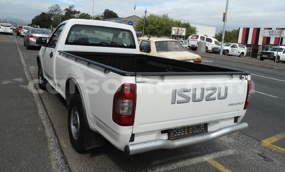 Buy Used Isuzu KB White Car in Mohale's Hoek in Mohale's Hoek Buy Used Isuzu KB White Car in Mohale's Hoek in Mohale's Hoek