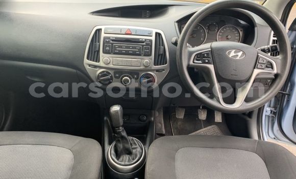 Sayi Na hannu Mazda 3 Red Mota in Maseru a Maseru Sayi Na hannu Mazda 3 Red Mota in Maseru a Maseru