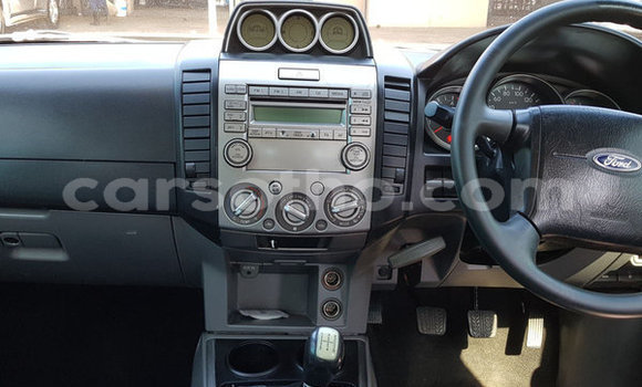 اشتري مستعمل Ford Ranger Silver سيارة في Maputsoa في Leribe اشتري مستعمل Ford Ranger Silver سيارة في Maputsoa في Leribe