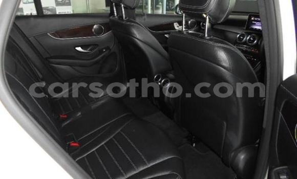 اشتري مستعمل Mercedes-Benz AMG GLC White سيارة في Maputsoe في Leribe اشتري مستعمل Mercedes-Benz AMG GLC White سيارة في Maputsoe في Leribe