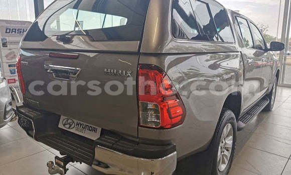 Acheter Occasion Voiture Toyota Hilux Gris à Hlotse, Leribe Acheter Occasion Voiture Toyota Hilux Gris à Hlotse, Leribe
