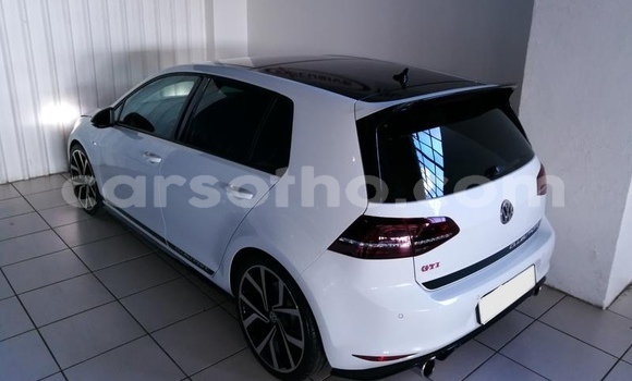 Buy Used Volkswagen Golf GTI White Car in Hlotse in Leribe Buy Used Volkswagen Golf GTI White Car in Hlotse in Leribe