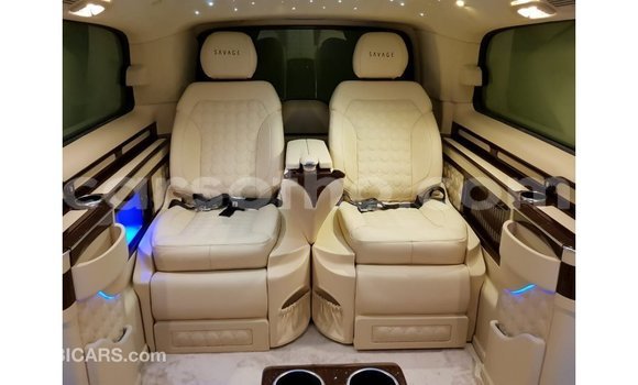 اشتري Imported Mercedes-Benz 250 Black سيارة في Import - Dubai في Maseru اشتري Imported Mercedes-Benz 250 Black سيارة في Import - Dubai في Maseru