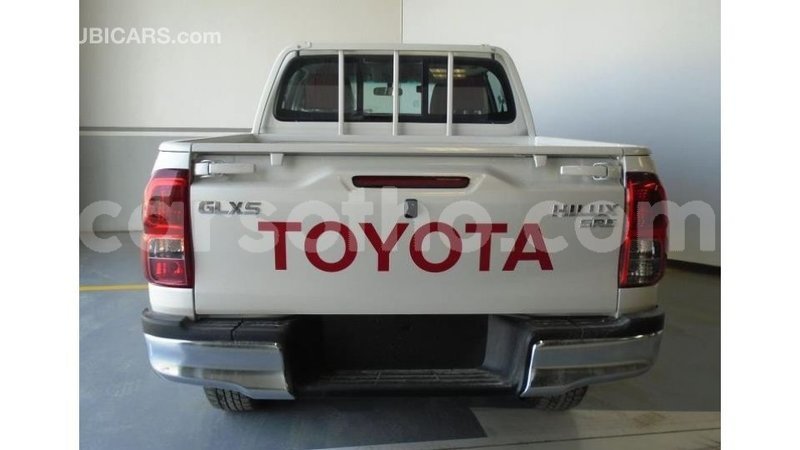 Big with watermark toyota hilux maseru import dubai 12939