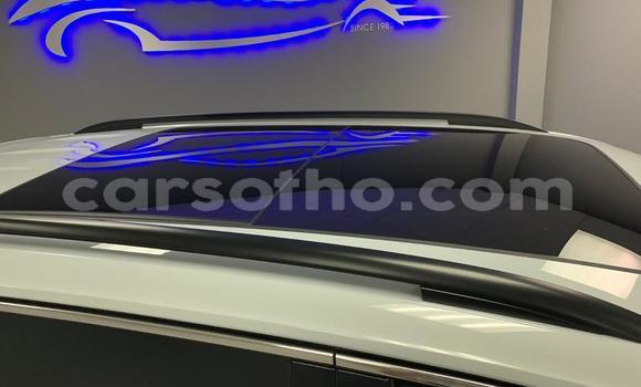 Acheter Occasion Voiture Volkswagen Caravelle Blanc à Maseru, Maseru Acheter Occasion Voiture Volkswagen Caravelle Blanc à Maseru, Maseru