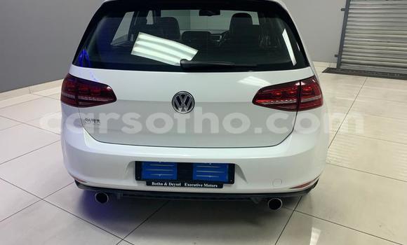 Sayi Na hannu Volkswagen Golf GTI White Mota in Maseru a Maseru Sayi Na hannu Volkswagen Golf GTI White Mota in Maseru a Maseru