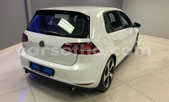 Sayi Na hannu Volkswagen Golf GTI White Mota in Maseru a Maseru Sayi Na hannu Volkswagen Golf GTI White Mota in Maseru a Maseru
