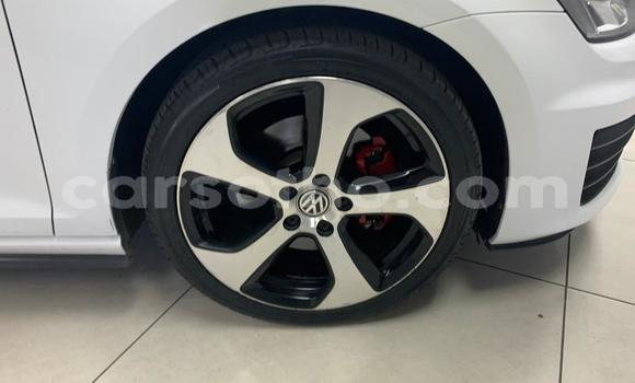 Sayi Na hannu Volkswagen Golf GTI White Mota in Maseru a Maseru Sayi Na hannu Volkswagen Golf GTI White Mota in Maseru a Maseru